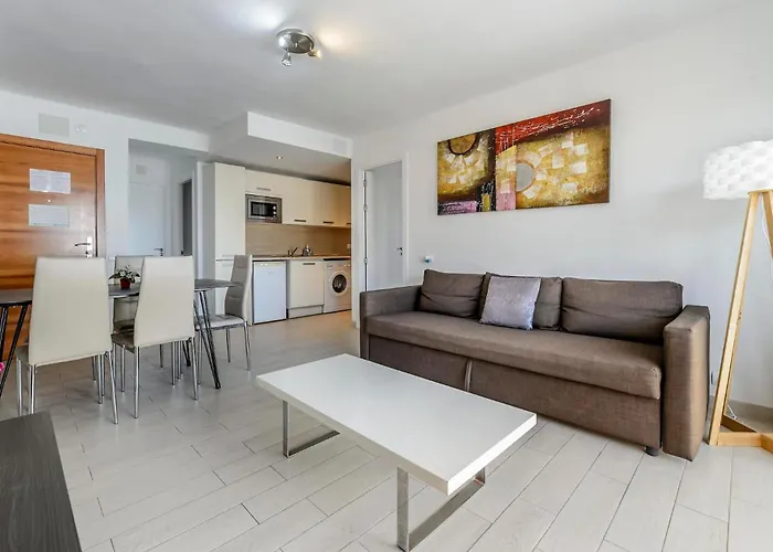 Apartamentos Esmeralda Ibiza
